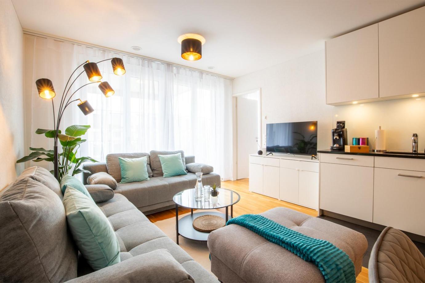 Special Einstein I Apartment Basel, Messe Kleinbasel 10-Star Екстериор снимка